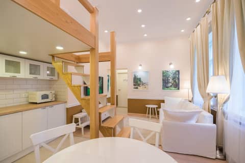 Revelton Suites Tallinn — hotel room