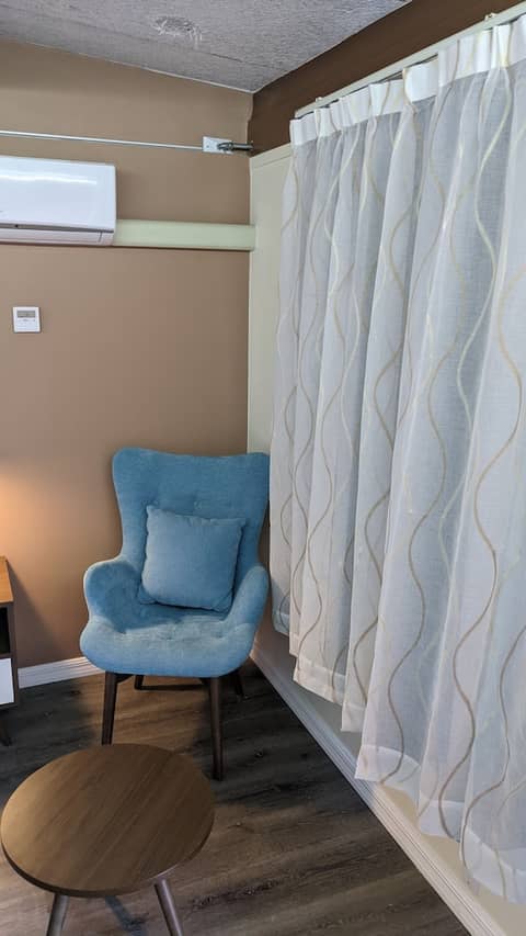 Golden Host Resort - Sarasota — hotel room