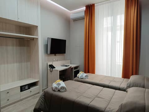 Schilizzi Hotel — hotel room
