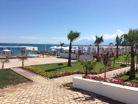 Lara Beach Homes — photo 3