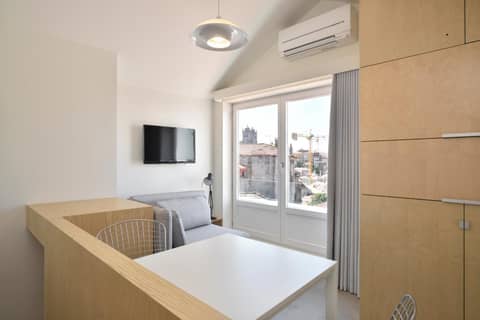 House of Artists — hotel room