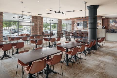 Courtyard by Marriott Portland Downtown/Waterfront — photo 3