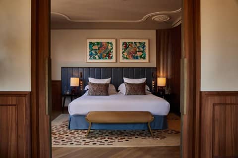 Grand Hotel Central Small Luxury Hotels — bedroom
