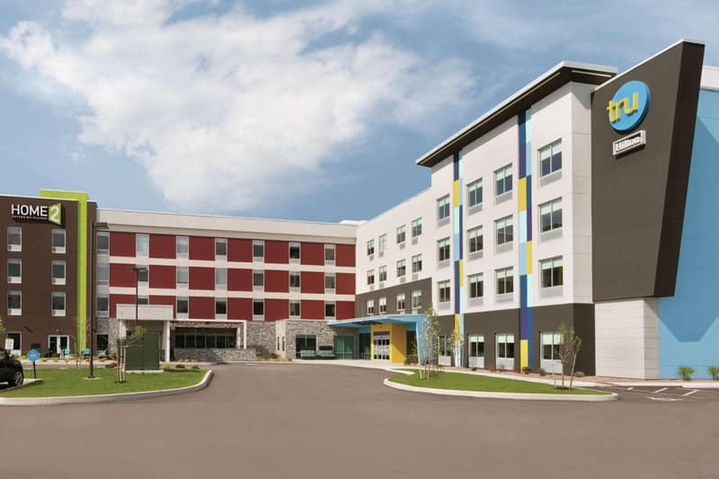 Tru By Hilton Williamsville Buffalo Airport — building