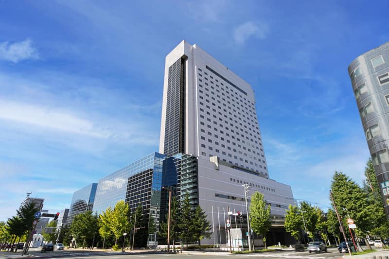 Grand Mercure Sapporo Odori Park — building