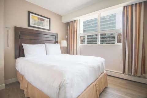 Coast Calgary Downtown Hotel & Suites by APA — photo 8