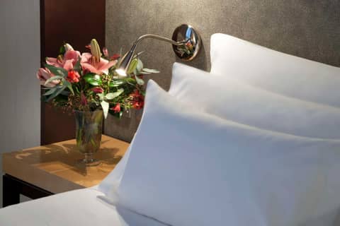 NH Collection Sevilla — bedroom