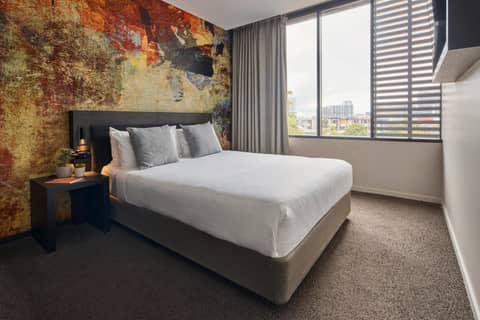 Kennigo Hotel Brisbane, Independent Collection by EVT — hotel room