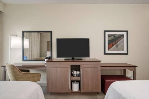Hampton Inn St. Louis/Collinsville — photo 4