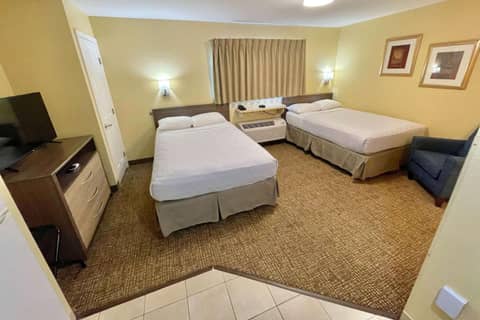 Suburban Studios Fort Myers Cape Coral — photo 8
