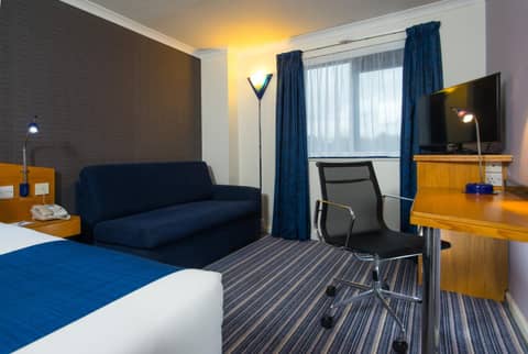 Holiday Inn Express Manchester East by IHG — photo 6