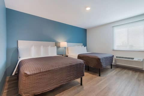 WoodSpring Suites Tamarac — photo 7