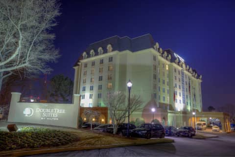 Doubletree Suites by Hilton at The Battery Atlanta — photo 9