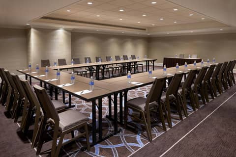 Le Centre Sheraton Montreal Hotel — photo 2