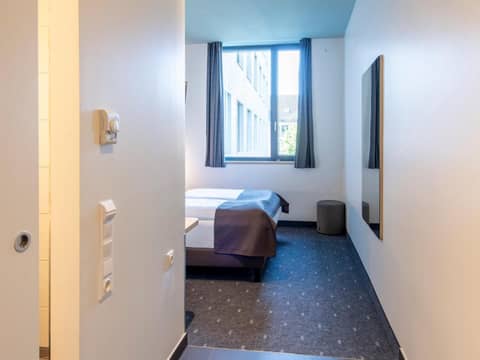 B&B Hotel München-Trudering — photo 2