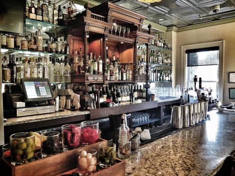 MarQueen Hotel - NEWLY RENOVATED — photo 7