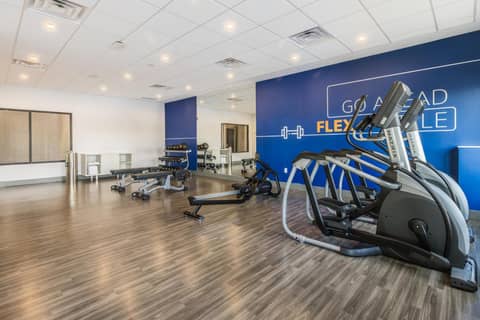Holiday Inn Express & Suites Toronto Airport South by IHG — photo 8