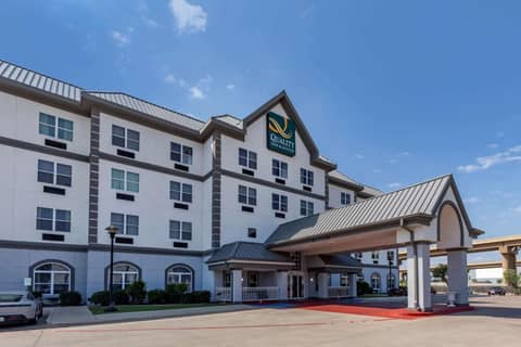 Quality Inn & Suites I-35 E-Walnut Hill — photo 8