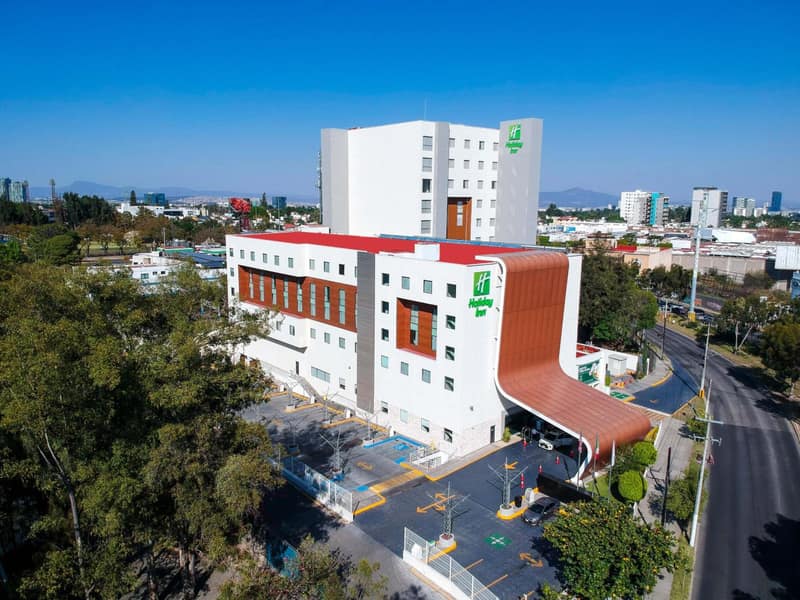 Holiday Inn Guadalajara Patria-Universidad by IHG — building