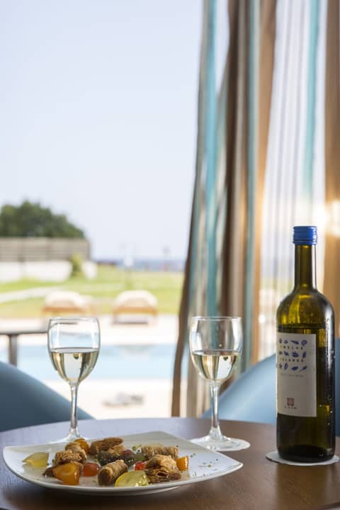 Asterias Beach Resort — photo 5
