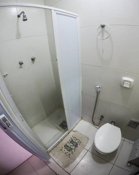 Baixo Copa Guest House — bathroom