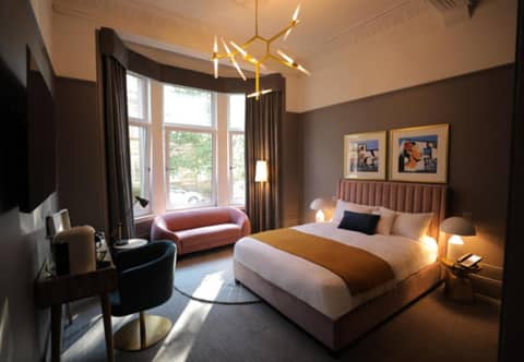 Boutique 50 — hotel room