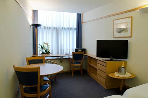 VIP Executive Eden Aparthotel — photo 7