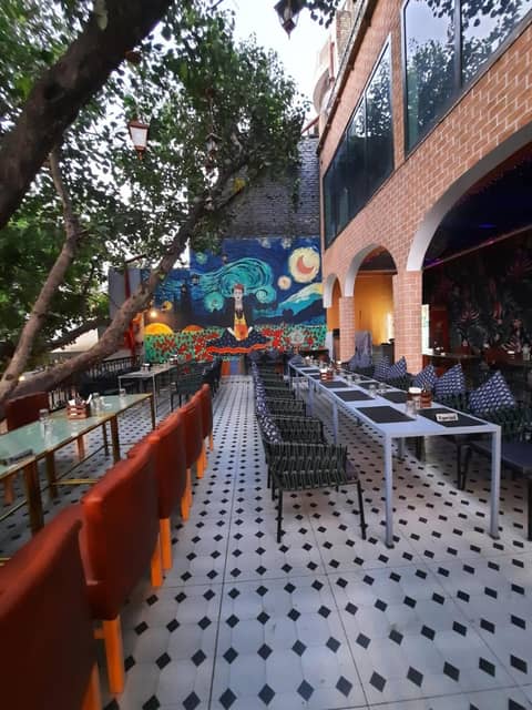 Maya Hotel & Restaurant — dining