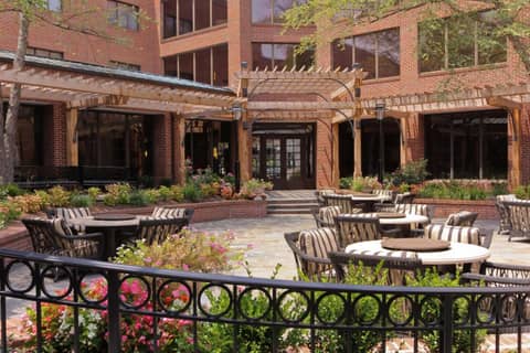 DoubleTree Suites by Hilton Charlotte/SouthPark — photo 7