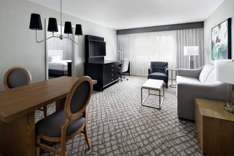DoubleTree Suites by Hilton Charlotte/SouthPark — photo 8
