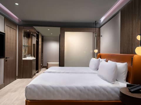 Mövenpick Hotel Istanbul Marmara Sea — hotel room