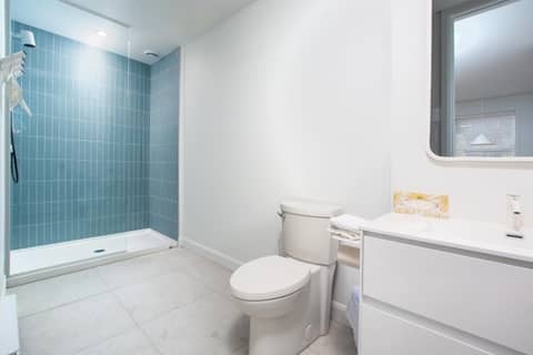Les Lofts St-François - Par Les Lofts Vieux-Quebec — bathroom