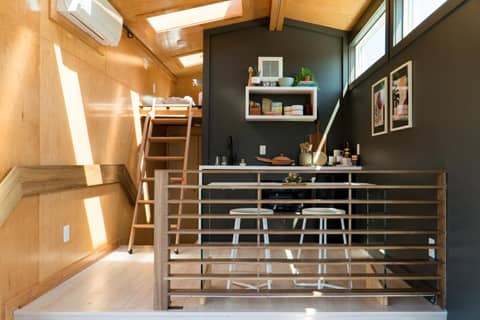 Ironwood Grove, Tiny House Hotel — photo 6