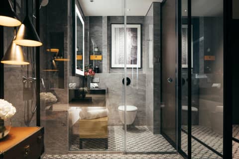 Grand Park City Hall — bathroom
