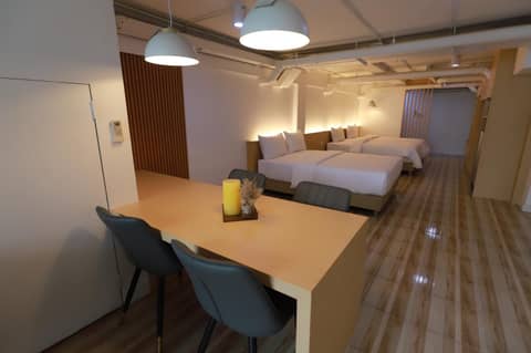 Sovereign Group Hotel at Pratunam — photo 3