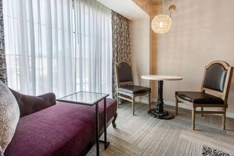 Cambria Hotel New Orleans Downtown Warehouse District — photo 3