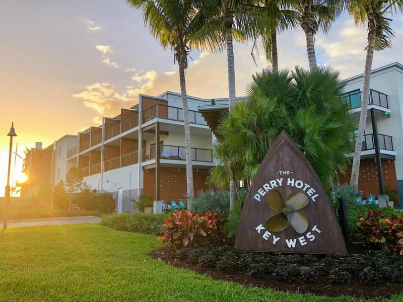 The Perry Hotel & Marina Key West — building