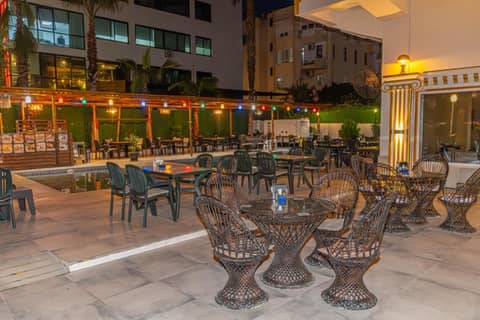 Far Life Hotel — photo 4