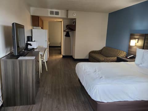 SureStay Hotel by Best Western Virginia Beach Royal Clipper — photo 7