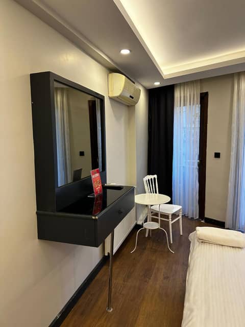 Galata King Suites — hotel room