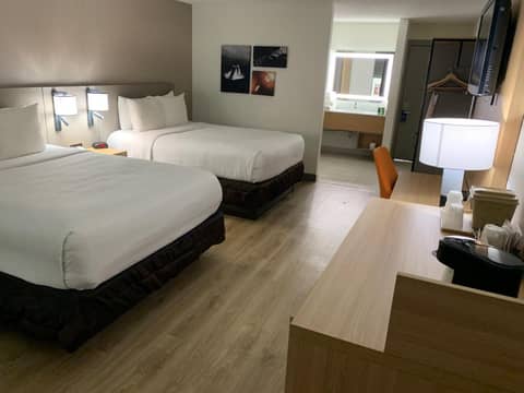 Comfort Inn & Suites Nashville Downtown - Stadium — photo 9