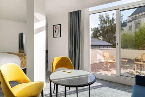 voco Paris Montparnasse by IHG — hotel room