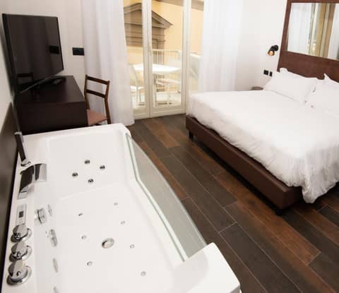 Domus Vista Castello — hotel room