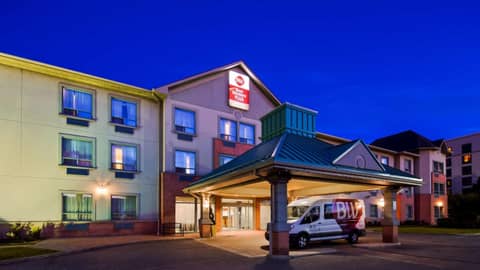 Best Western Plus Travel Hotel Toronto Airport — photo 3