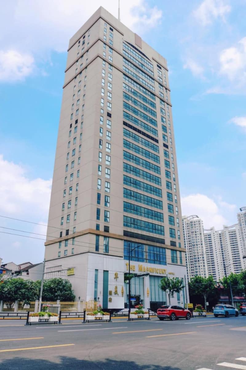 Magnificent International Hotel — photo 1
