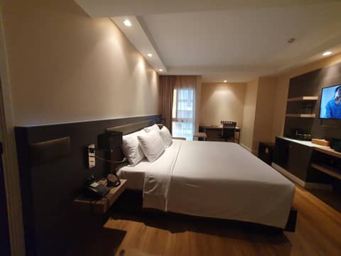 Amora NeoLuxe Suites Hotel — photo 6