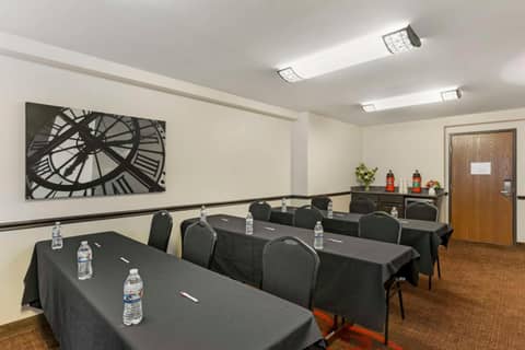 Best Western Plus The Charles Hotel — photo 4