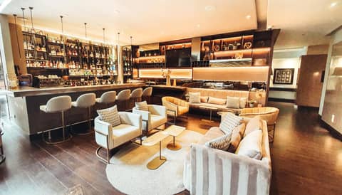 Hotel 93 Luxury Suites by Preferred — photo 8