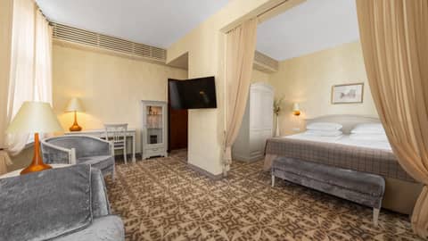 Rixwell Collection Savoy Boutique Hotel — photo 4