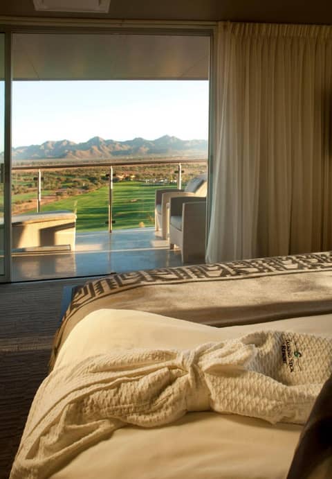 Talking Stick Resort — photo 8